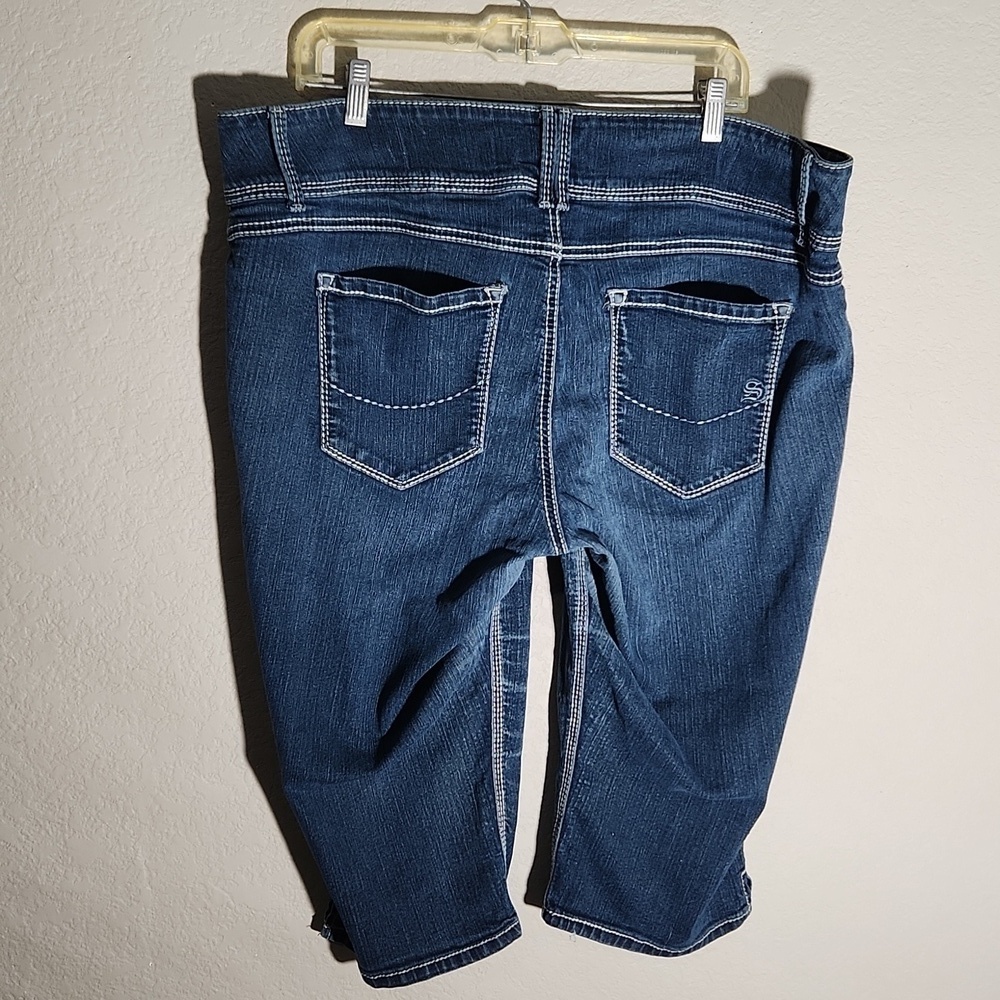 Source Of Wisdom Shorts Womens Size 4 Plus Size see measurements FLAWS puckering